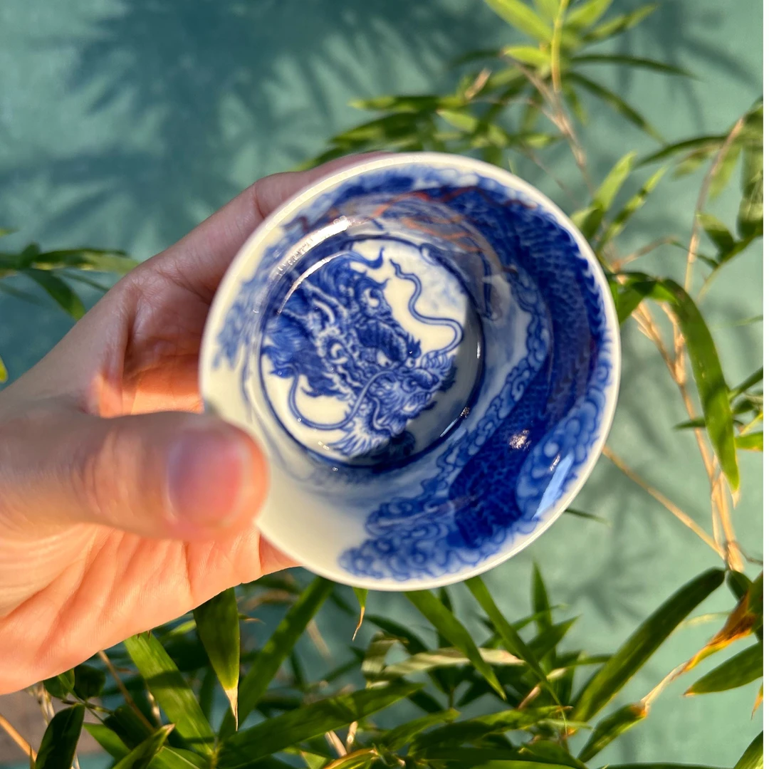 自成柴窑龙纹高足杯