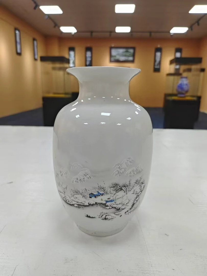 XDT E42 景德镇陶瓷雪景冬瓜瓶花器（不固定一件）