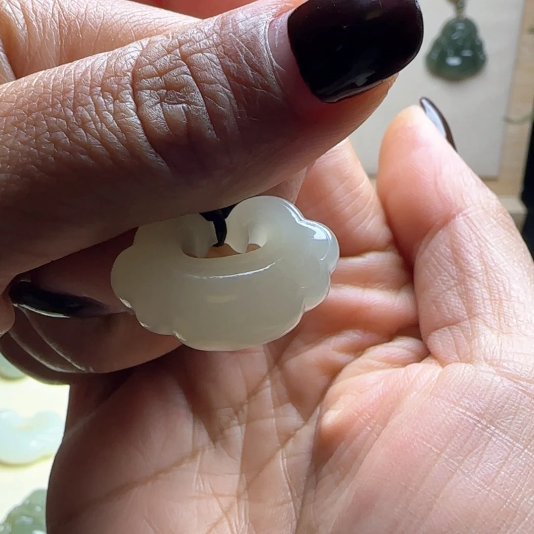 【闪购商品】和田玉颈饰未镶嵌王****毛