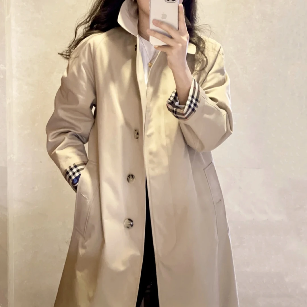 全新未使用 BURBERRY/博柏利 女士纯色卡姆登风衣/单排扣80580361