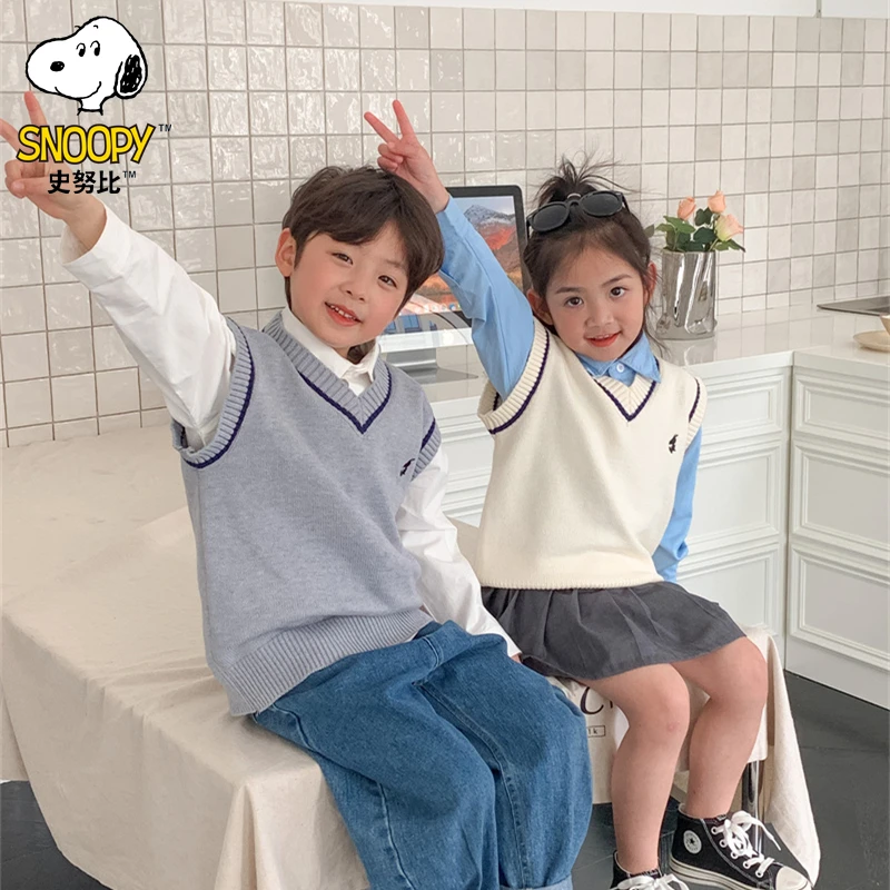 Snoopy/史努比男女童新款儿童针织背心时髦宝宝春秋马甲外穿毛衣