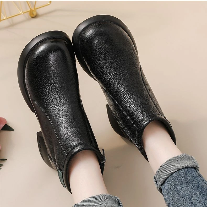 2025真软皮马丁靴女秋季新款中跟厚底短靴粗跟靴子冬季复古妈妈鞋