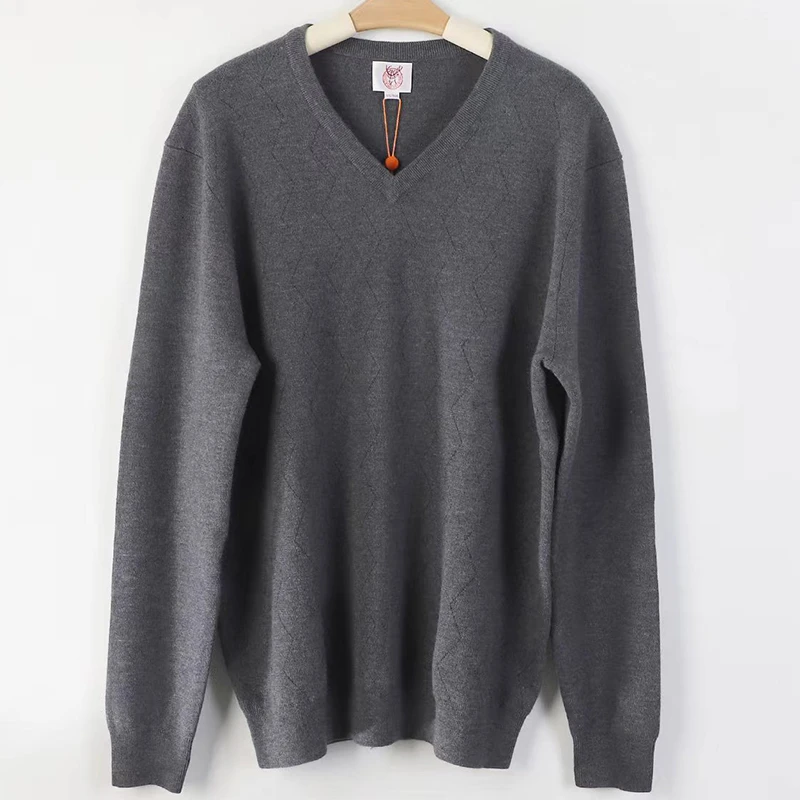 冬季保暖男士V领厚款精纺羊绒衫纯色百搭鹿王休闲针织羊毛衫男