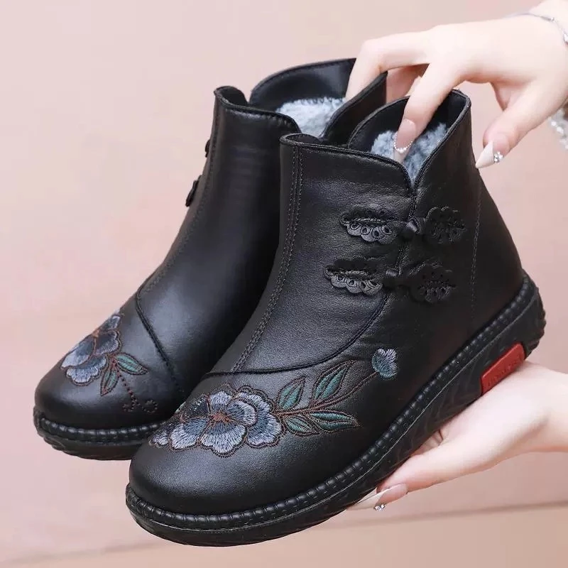 冬季老北京布鞋棉鞋加绒保暖防水妈妈加厚中老年防滑短靴老人棉靴