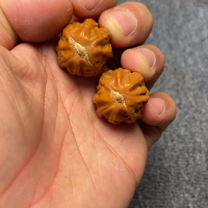 【闪购商品】文玩核桃把件