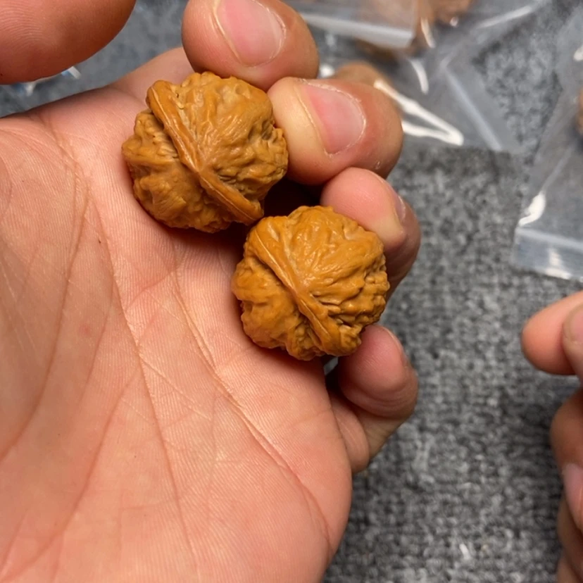 【闪购商品】文玩核桃把件