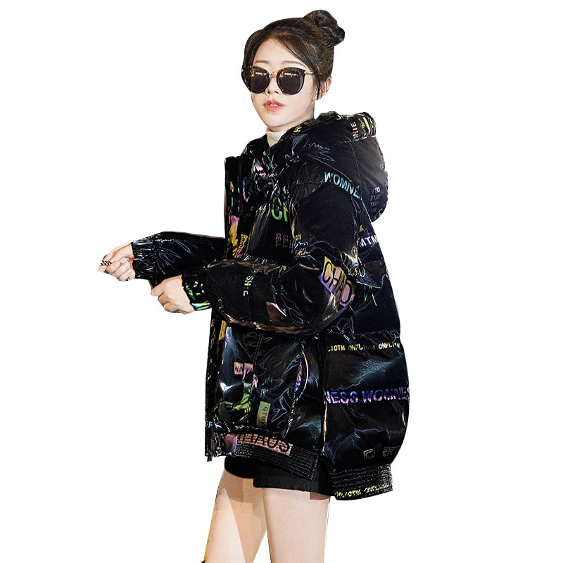 丝柏舍2023冬装新款女时尚字母印花外套亮面连帽羽绒服S24B5431Y