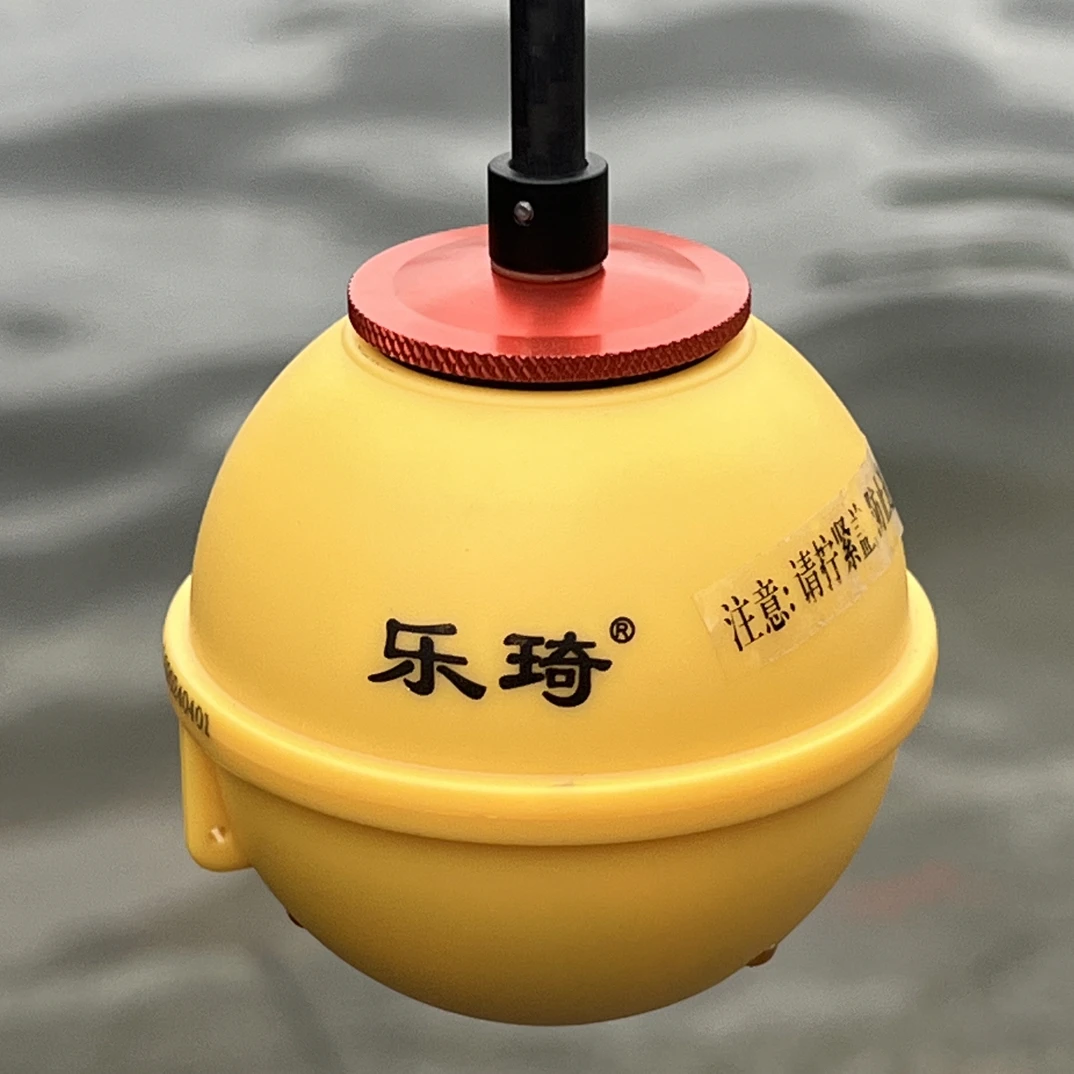 乐琦无线探鱼器小红盖连接鱼探探打窝船深度测量没偏转探测更准确