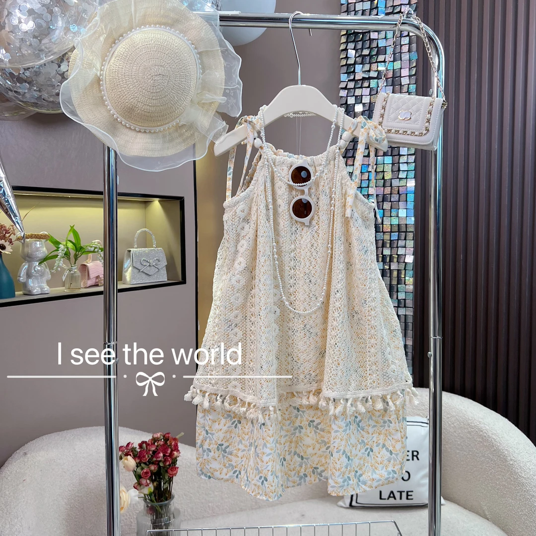 女童夏季连衣裙2024新款儿童夏装沙滩公主裙大童时髦度假吊带裙子