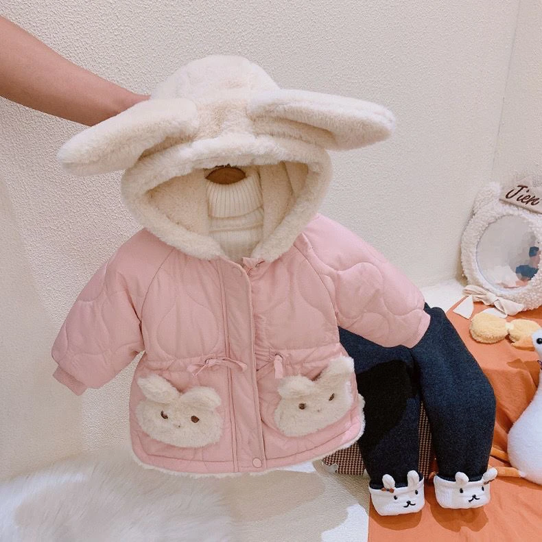 女宝宝冬季三层加厚派克棉服1-5岁加绒保暖可爱兔子棉衣中长款