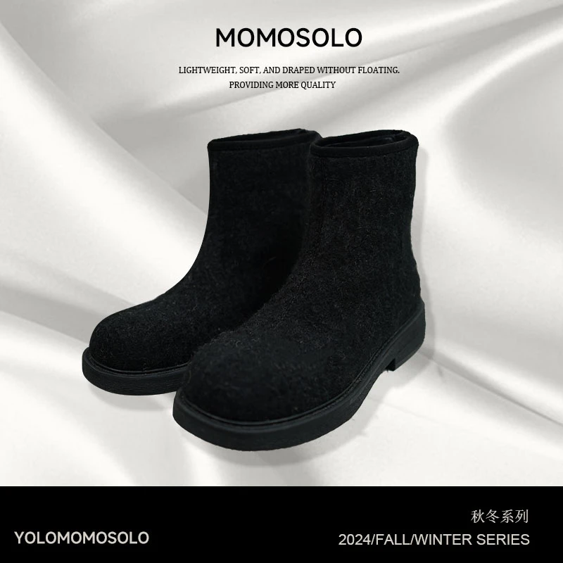 MOMOSOLO 平底马丁靴时尚洋气秋冬新款（3002）