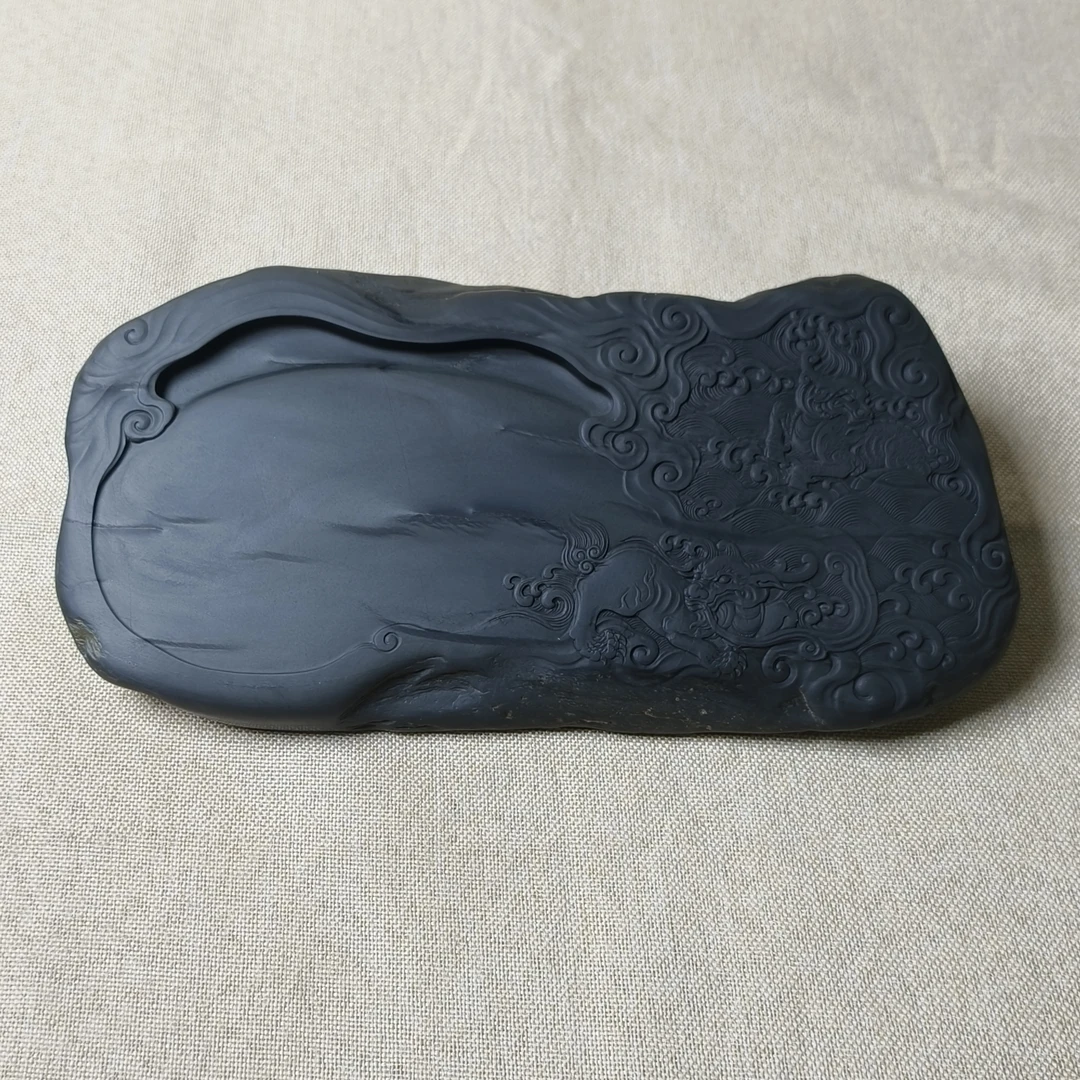 蛟龙出海，芙蓉溪籽料眉下唐眉，青琅玕质地，藏品，尺寸：22/11/2cm