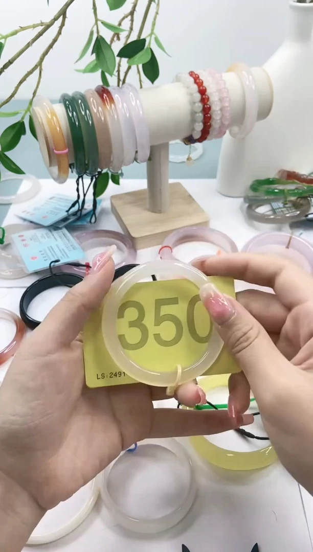【闪购商品】玛瑙/玉髓手镯未镶嵌5253