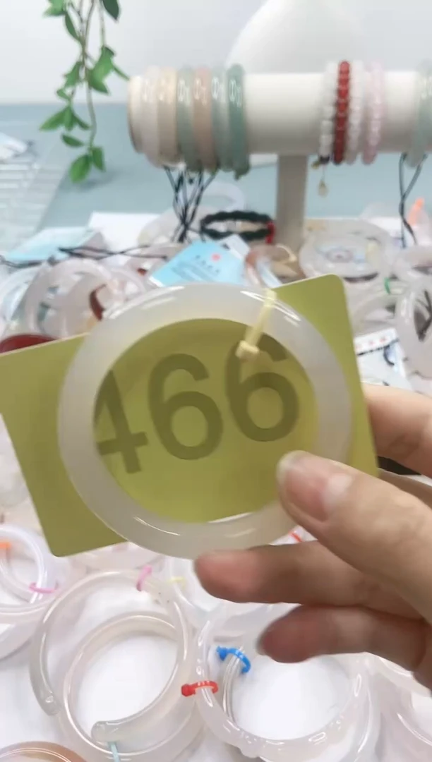 【闪购商品】玛瑙/玉髓手镯未镶嵌5354