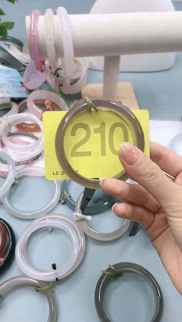 【闪购商品】玛瑙/玉髓手镯未镶嵌5758