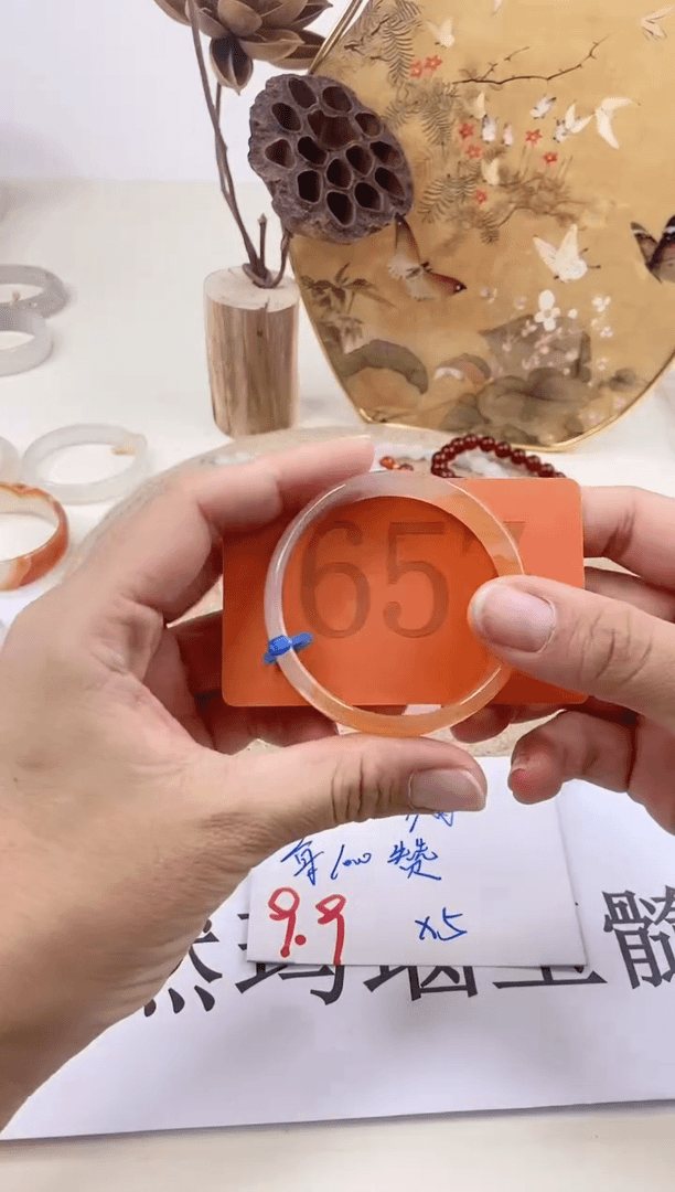 【闪购商品】玛瑙/玉髓手镯合金5152