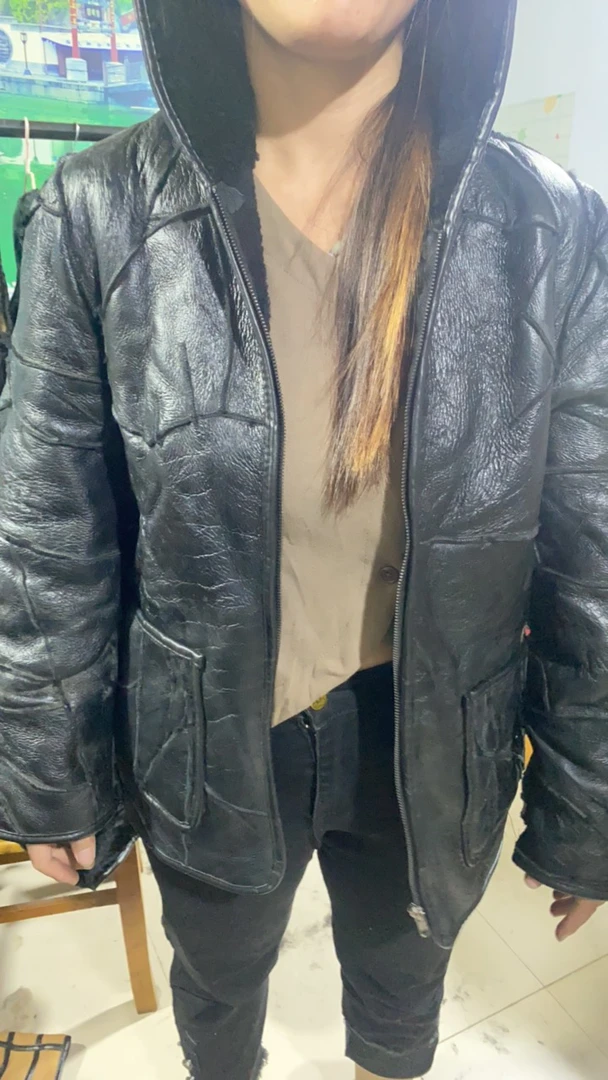 羊皮毛一体微瑕疵羊皮拼接无帽105胸围辣椒不辣专拍