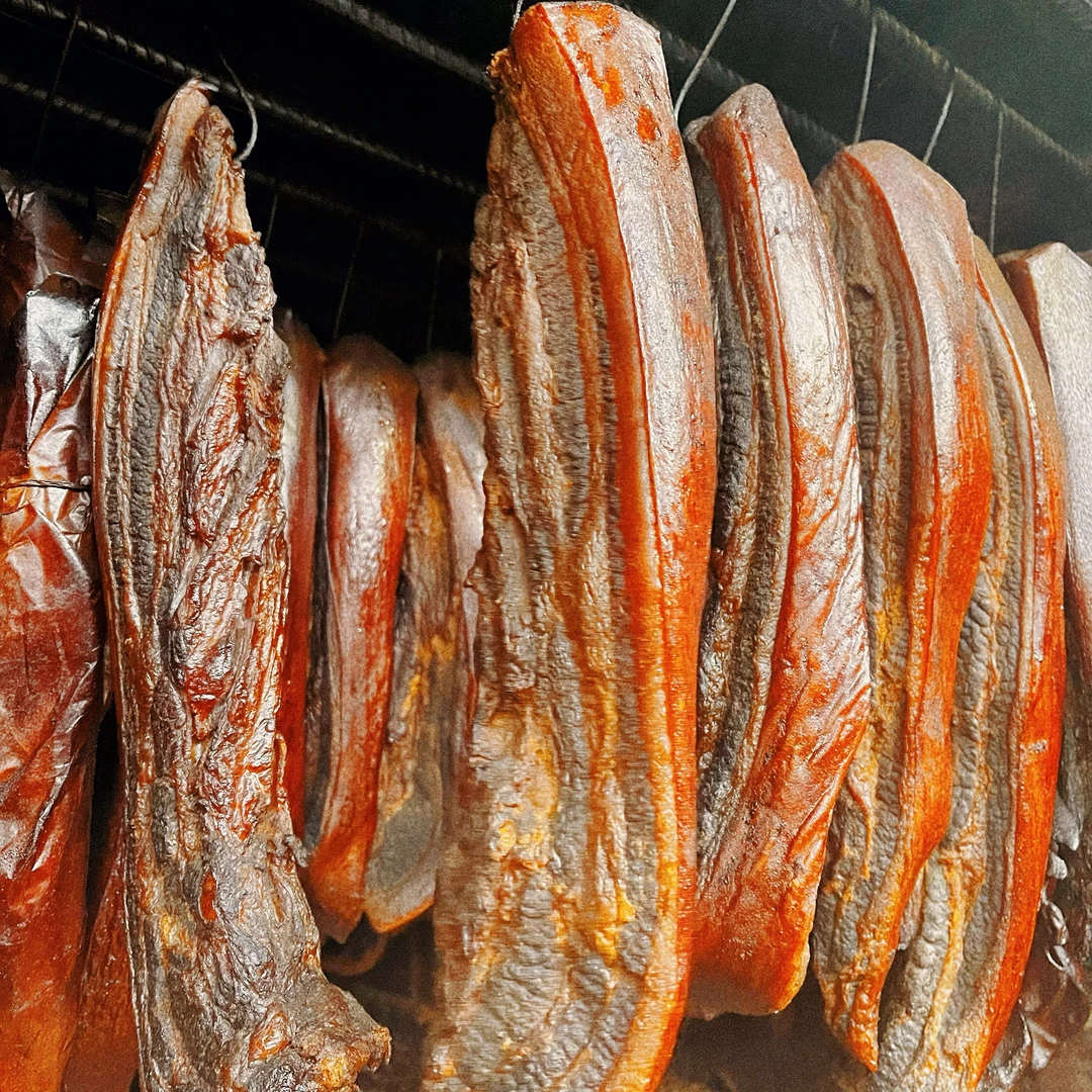 广西壮乡特产烟熏腊肉甄选农家土猪五花肉果木烟熏腊制咸香味包邮