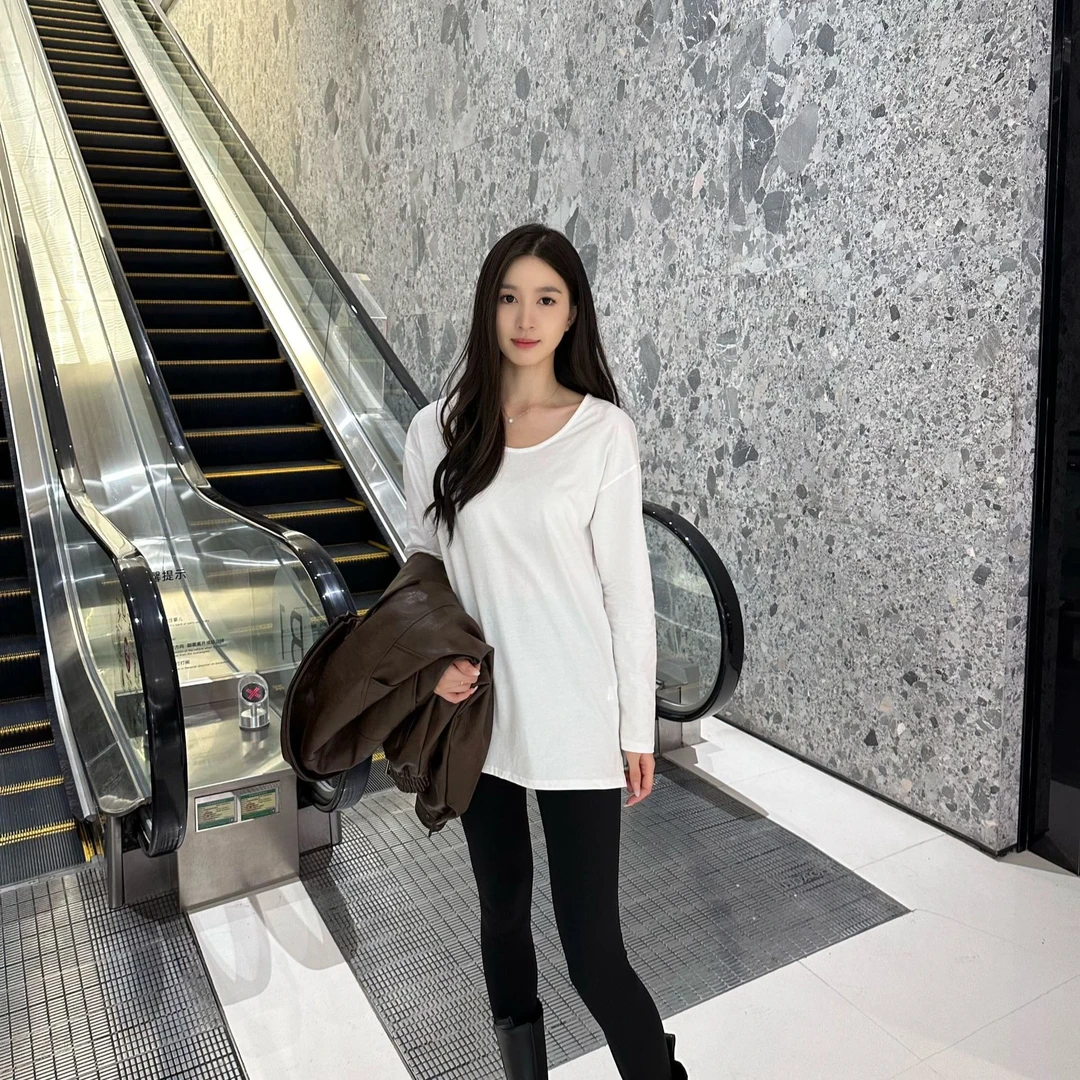 【现货】白色中长款打底衫女T恤内搭叠穿外套白t春秋遮臀显瘦时尚