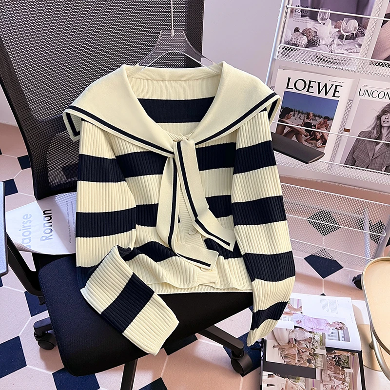 秋冬季新款洋气女装时尚显瘦毛衣上衣海军领条纹长袖针织开衫外套