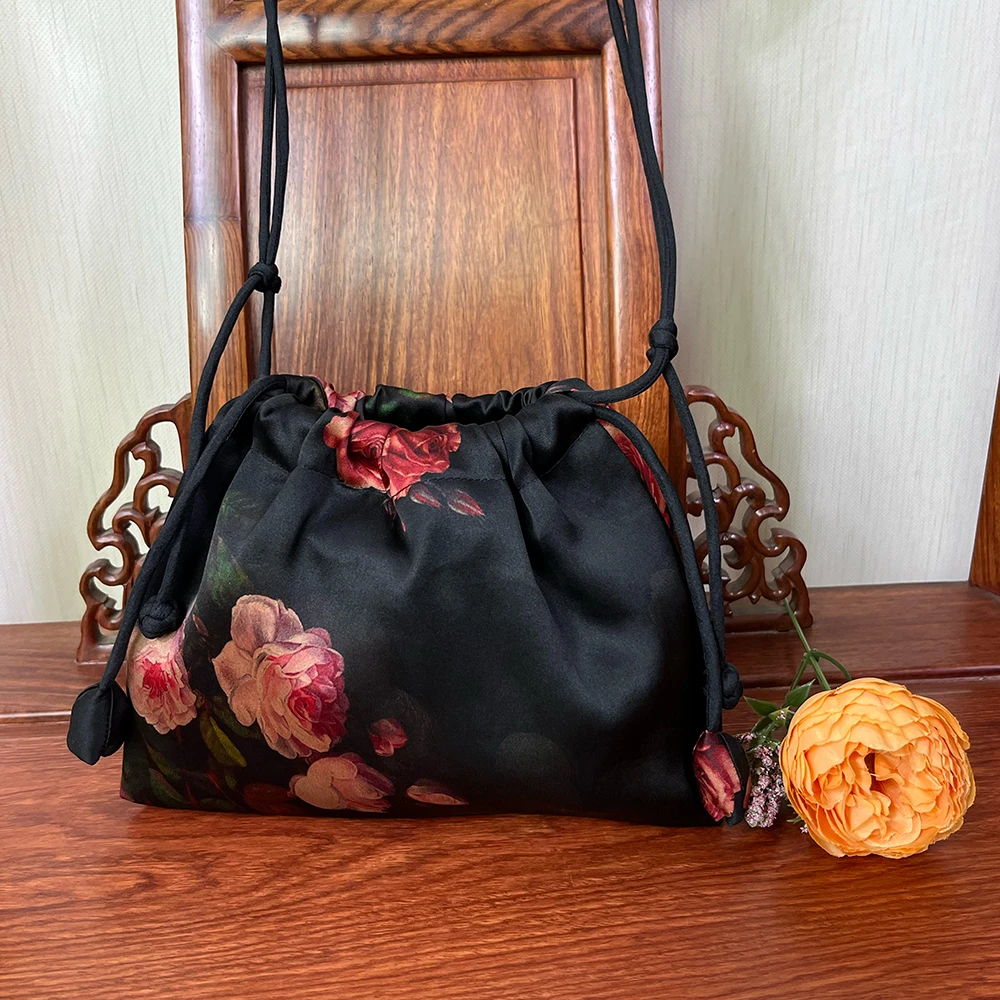 休闲复古束口香云纱收纳包女士挎包包真丝抽绳包100%桑蚕丝单肩包