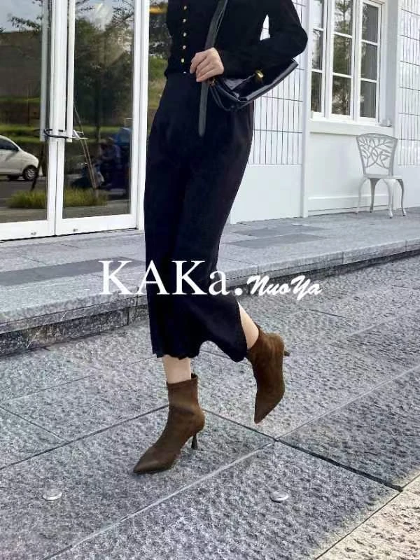 KAKA NUOYA卡卡诺亚  1821  时尚复古气小跟时装靴