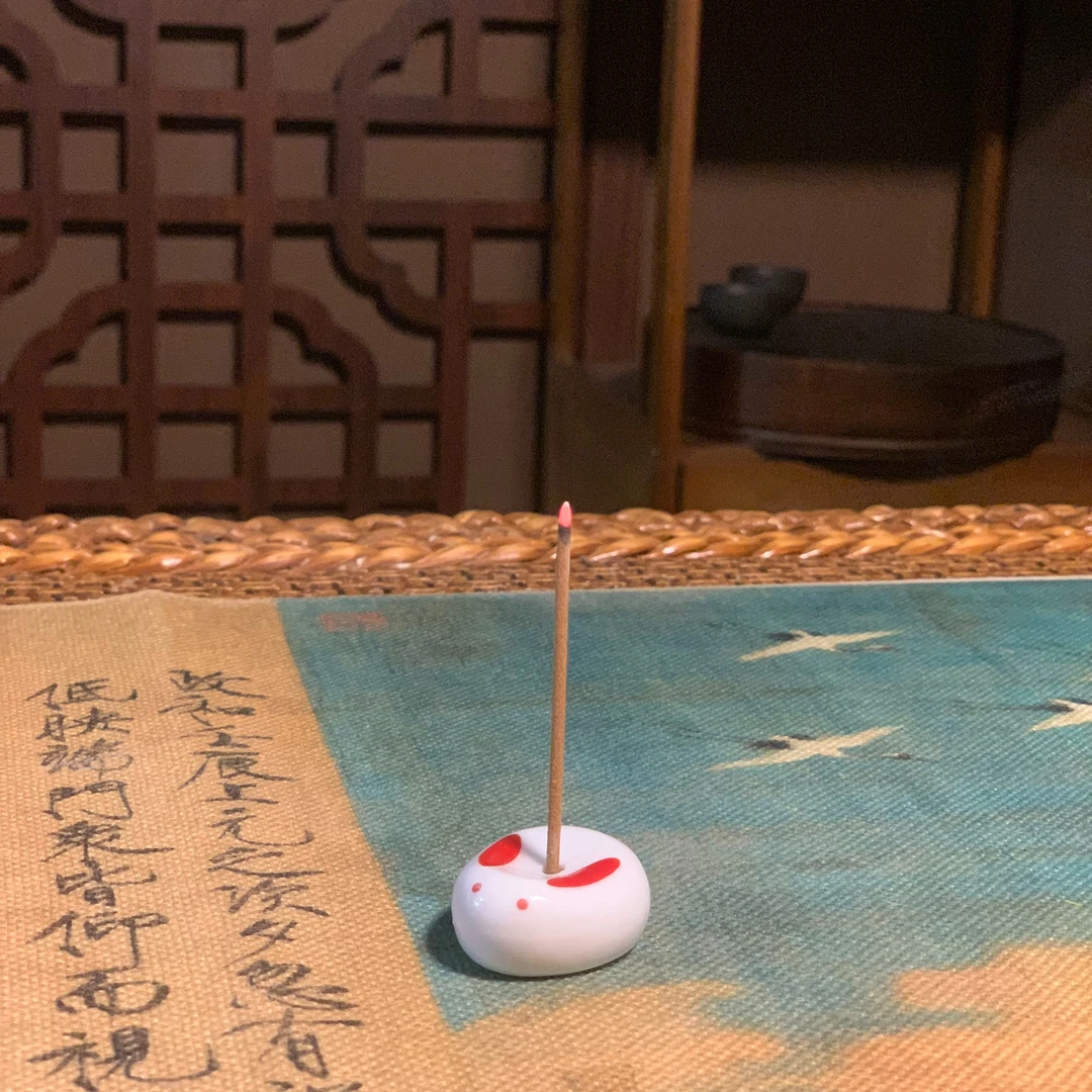 【陶瓷兔子香插】家用线香插创意陶男士卧室持久木质香薰
