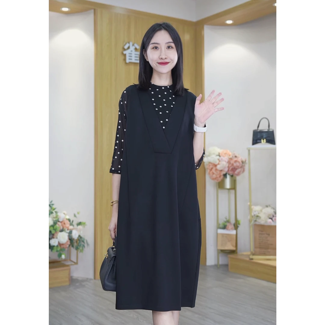 V领无袖净版气质女士马甲裙设计感遮肉显瘦纯色百搭减龄连衣裙