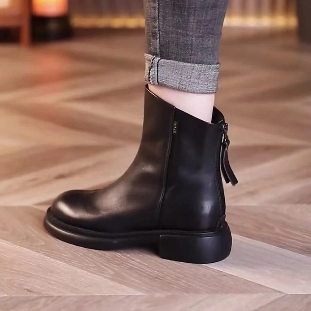 2025新款马丁靴软底软面时尚短靴百搭韩版加绒防滑靴子女