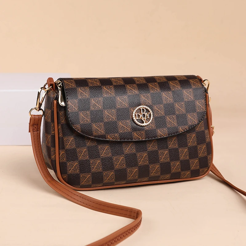 包包女2024新款女士小方包中年妈妈斜挎包时尚百搭手机零钱包包