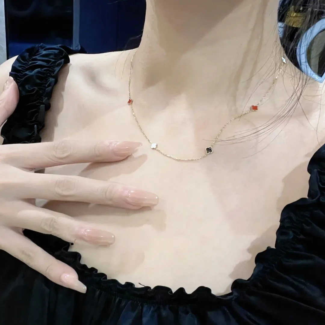 钛钢项链 小清新滴油四叶小花花项链精致