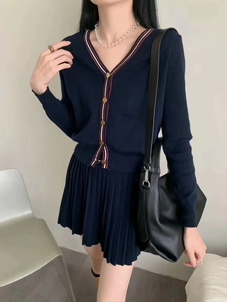 春季m风减龄针织百褶短裙小个子气质显瘦复古学院风两件套装长袖