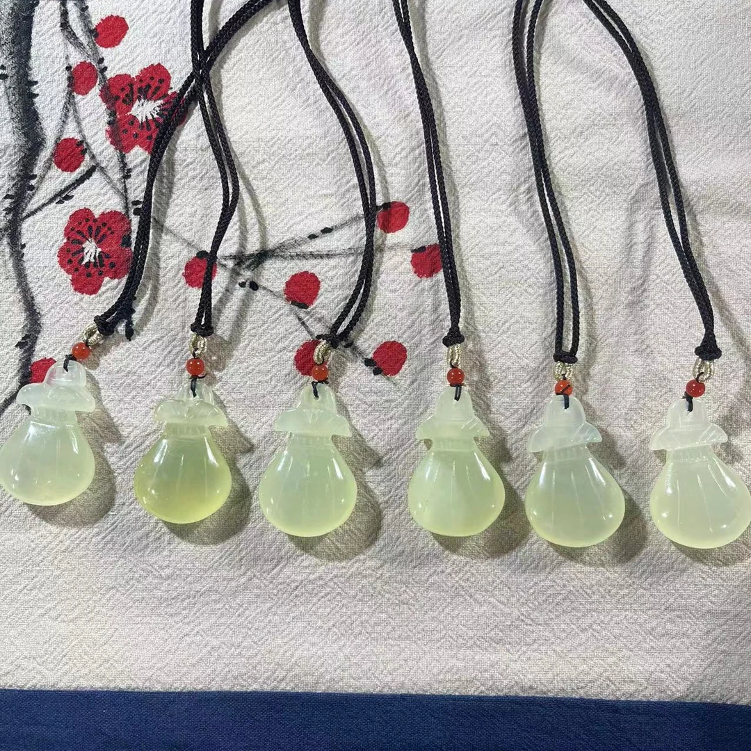 【杨总福利】蛇纹石玉未镶嵌多样性随机发一个定制钱袋吊坠002