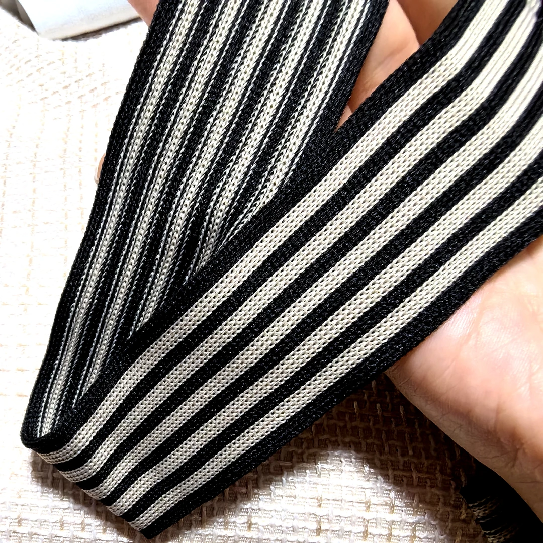 四厘米衣服裤子瘦了加宽加肥条涤纶针织面料正常厚度不厚不薄