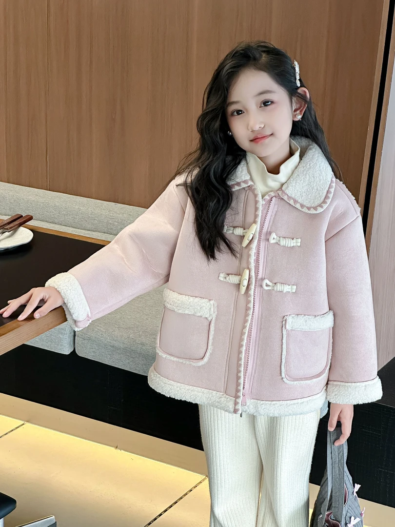 710~女童曲牙花边上衣~