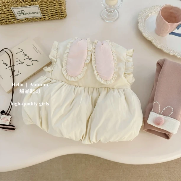 【甜品起司】超萌！女童韩版洋气卡通兔子夹棉加厚马甲套装可爱背心