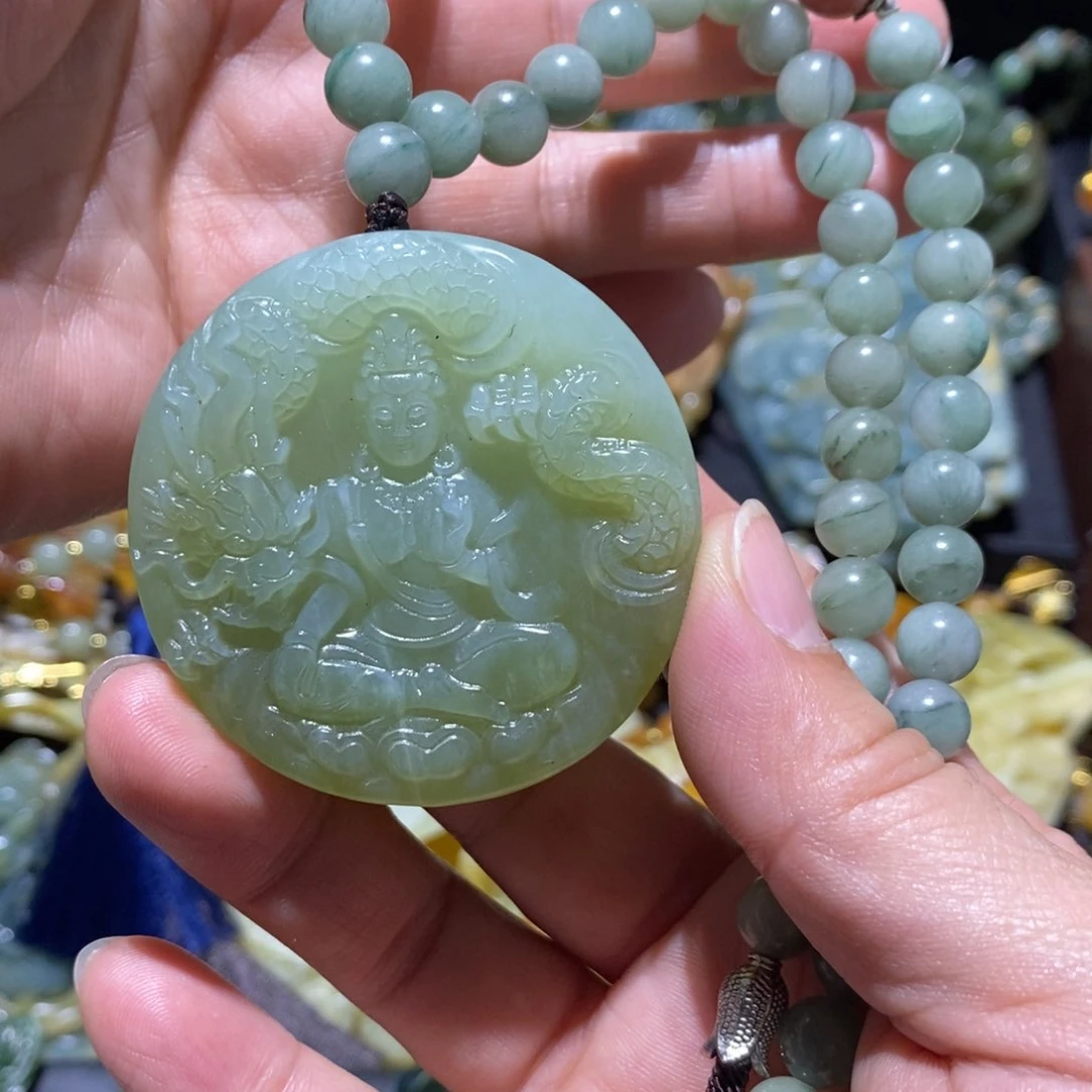 岫玉吊坠(赠链)未镶嵌