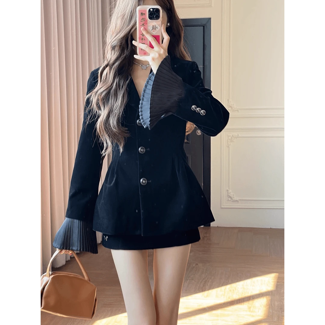 御姐轻熟风黑色丝绒西装套装气质收腰喇叭袖外套性感紧身纯欲裙裤