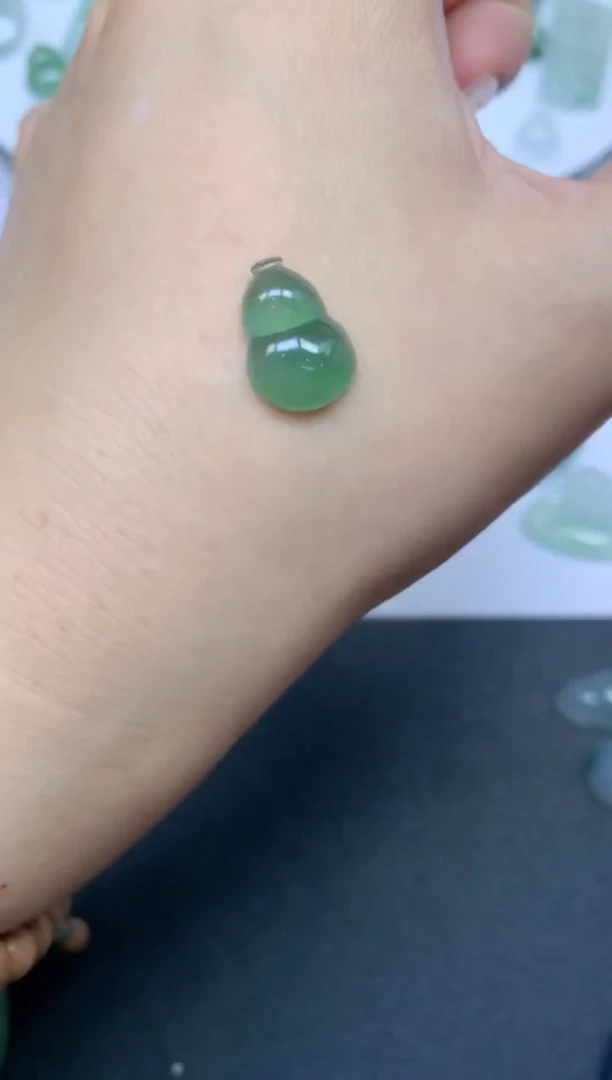 【闪购商品】定制翡翠未镶嵌翡翠
