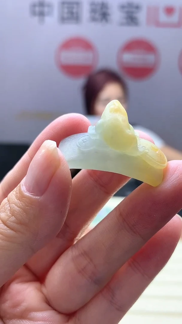 【闪购商品】定制翡翠未镶嵌翡翠