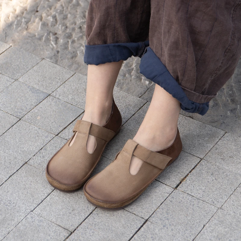 8553朴艺24年春季新品复古风软底真皮单鞋文艺范拼色圆头软底女鞋