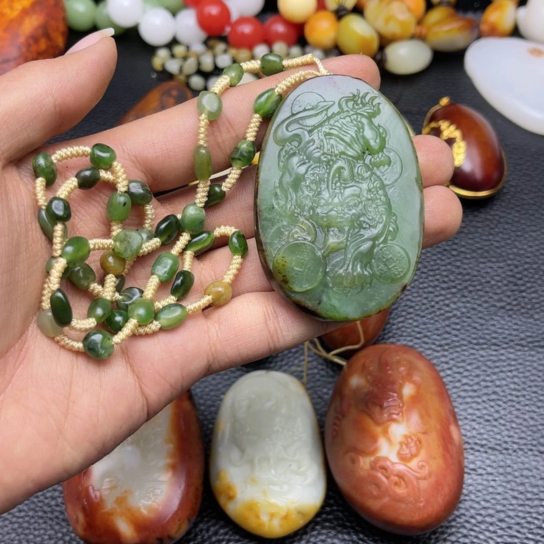 【闪购商品】和田玉颈饰未镶嵌D****⁹