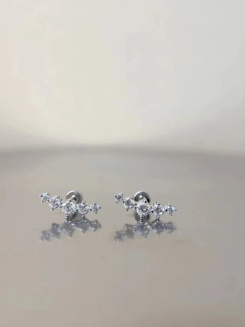 钛钢耳饰 ins百搭耳骨钉0.8mm医用钛钢养耳洞平底爆闪弧度耳钉女