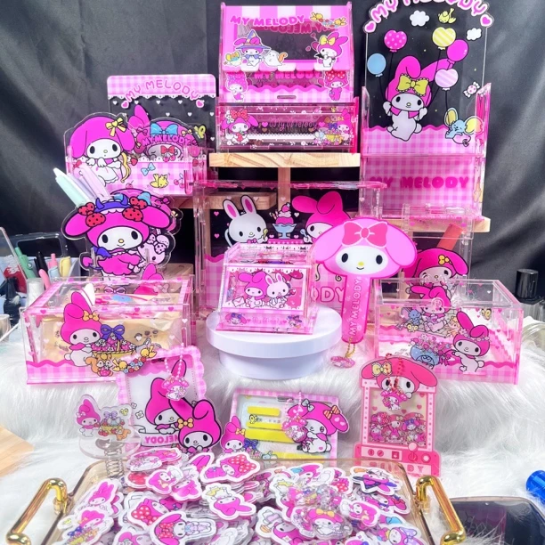 独某家三丽鸥美乐蒂亚克力片片