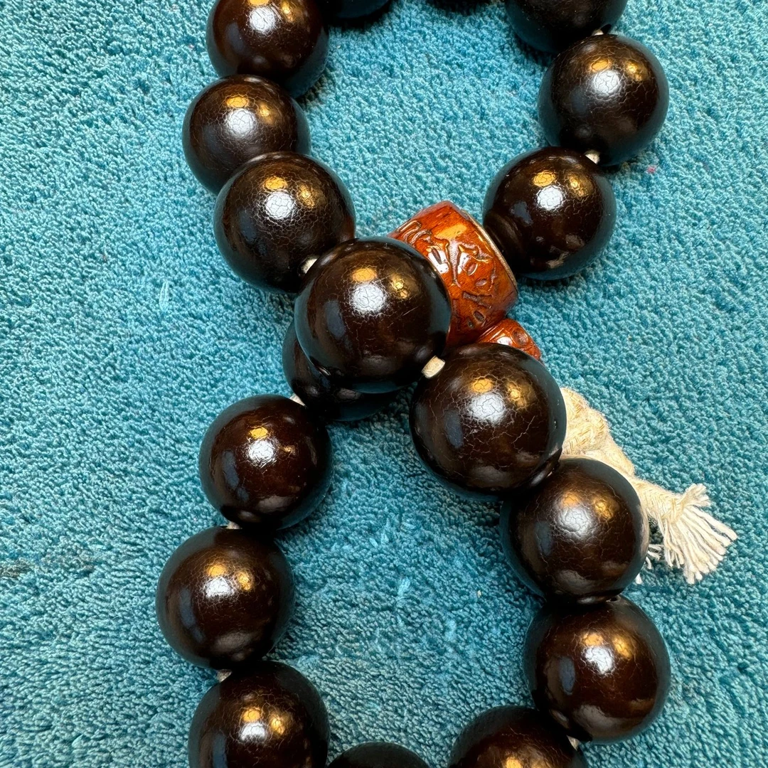 藏传菩提根玉化手持