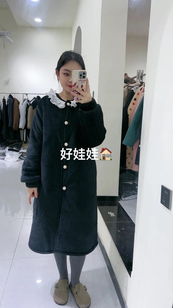 黑色珍珠花边领丝绒家居服长袍睡衣中长款