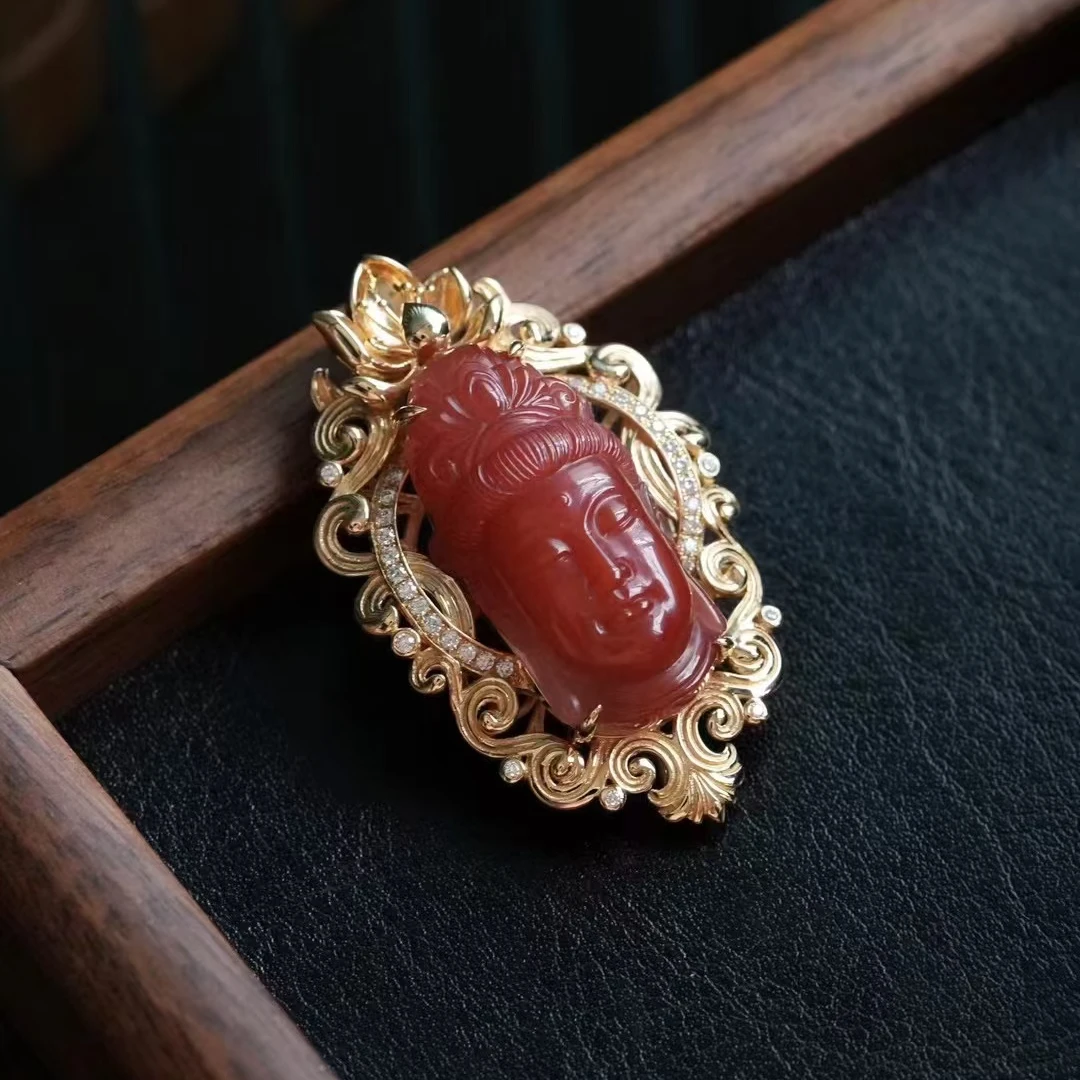 瓦西南红观音吊坠