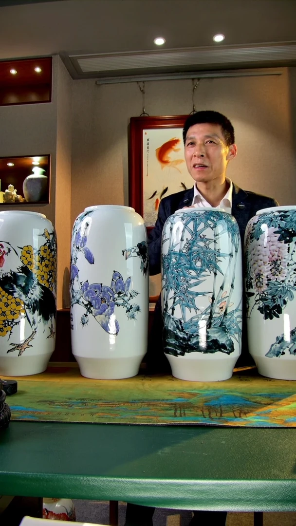 【闪购商品】瓶景德镇陶东方陶瓷艺术作品花瓶瓷板画摆件