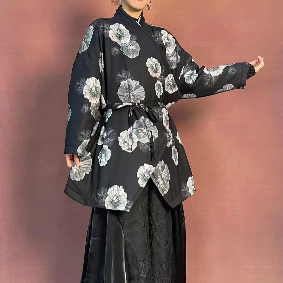 【大海轻奢】W23899新款黑色百合花刺绣设计师款时尚短款棉服