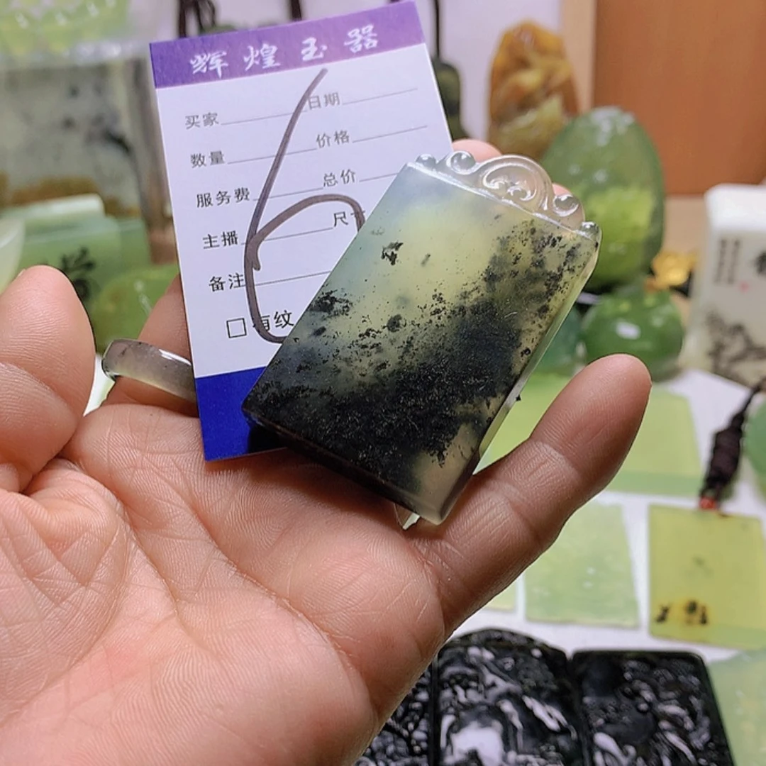 【闪购商品】岫玉颈饰未镶嵌